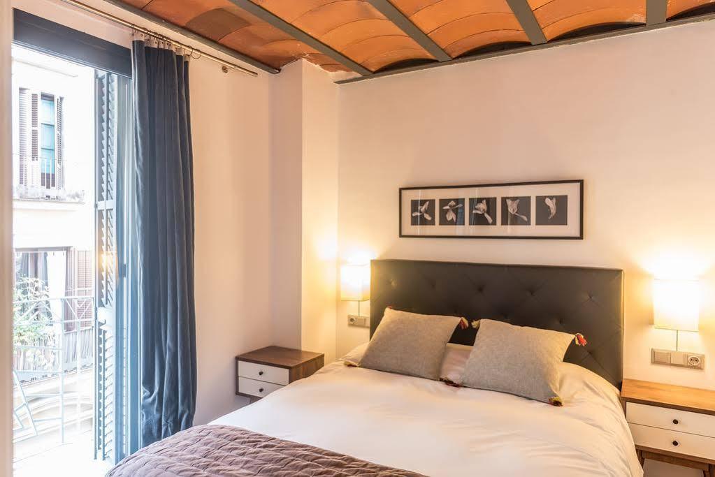 Aspasios Las Ramblas Apartments Barcelona Luaran gambar