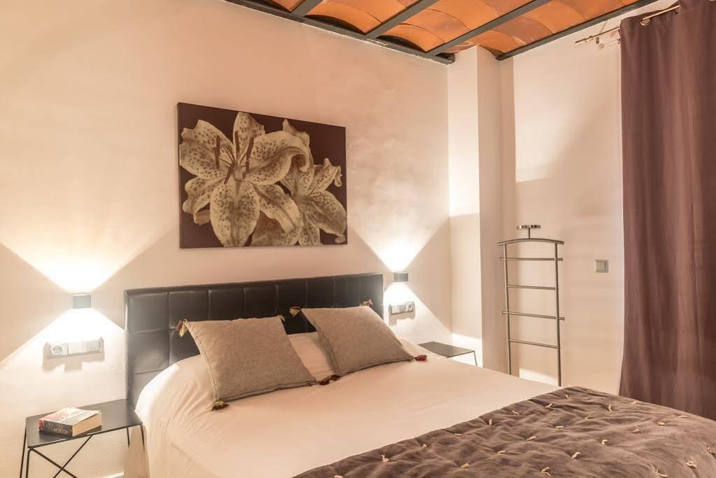 Aspasios Las Ramblas Apartments Barcelona Luaran gambar