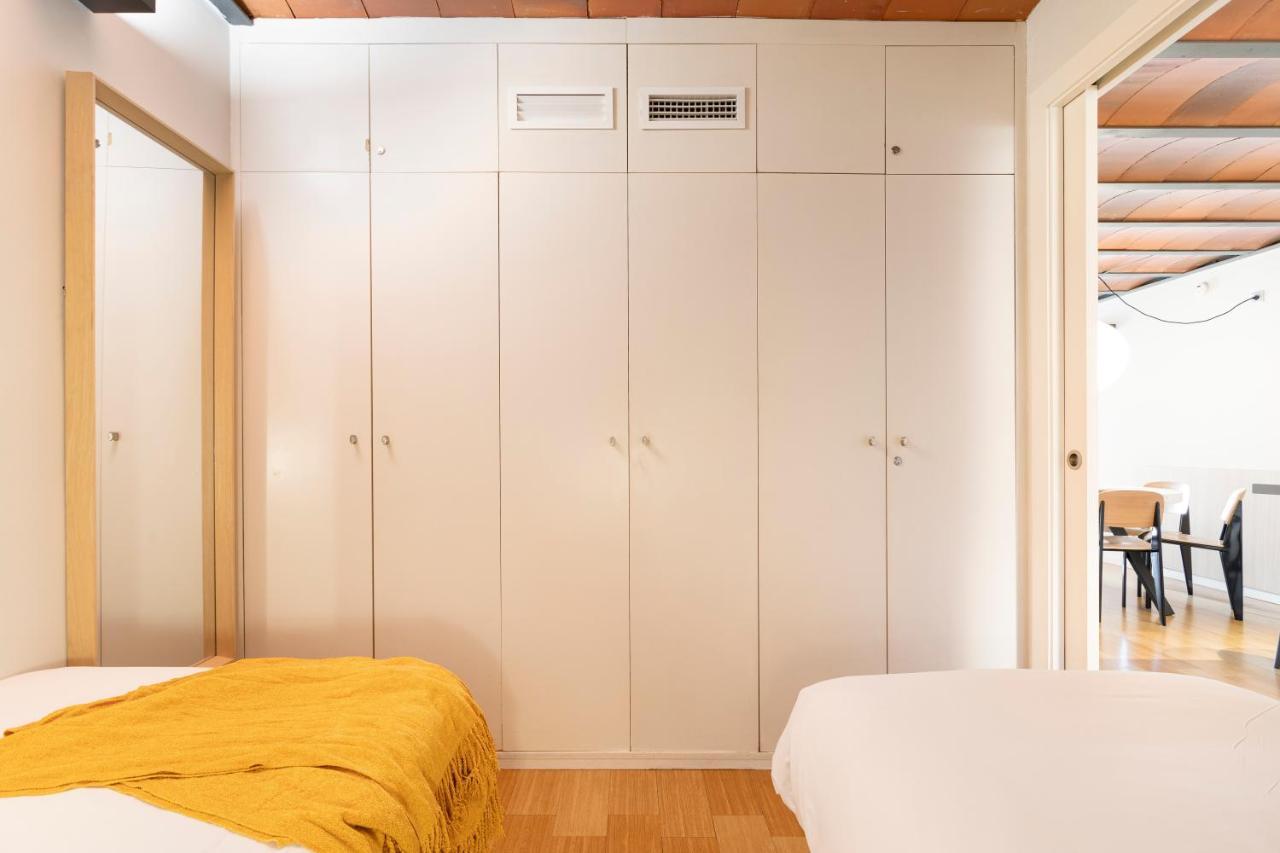 Aspasios Las Ramblas Apartments Barcelona Luaran gambar